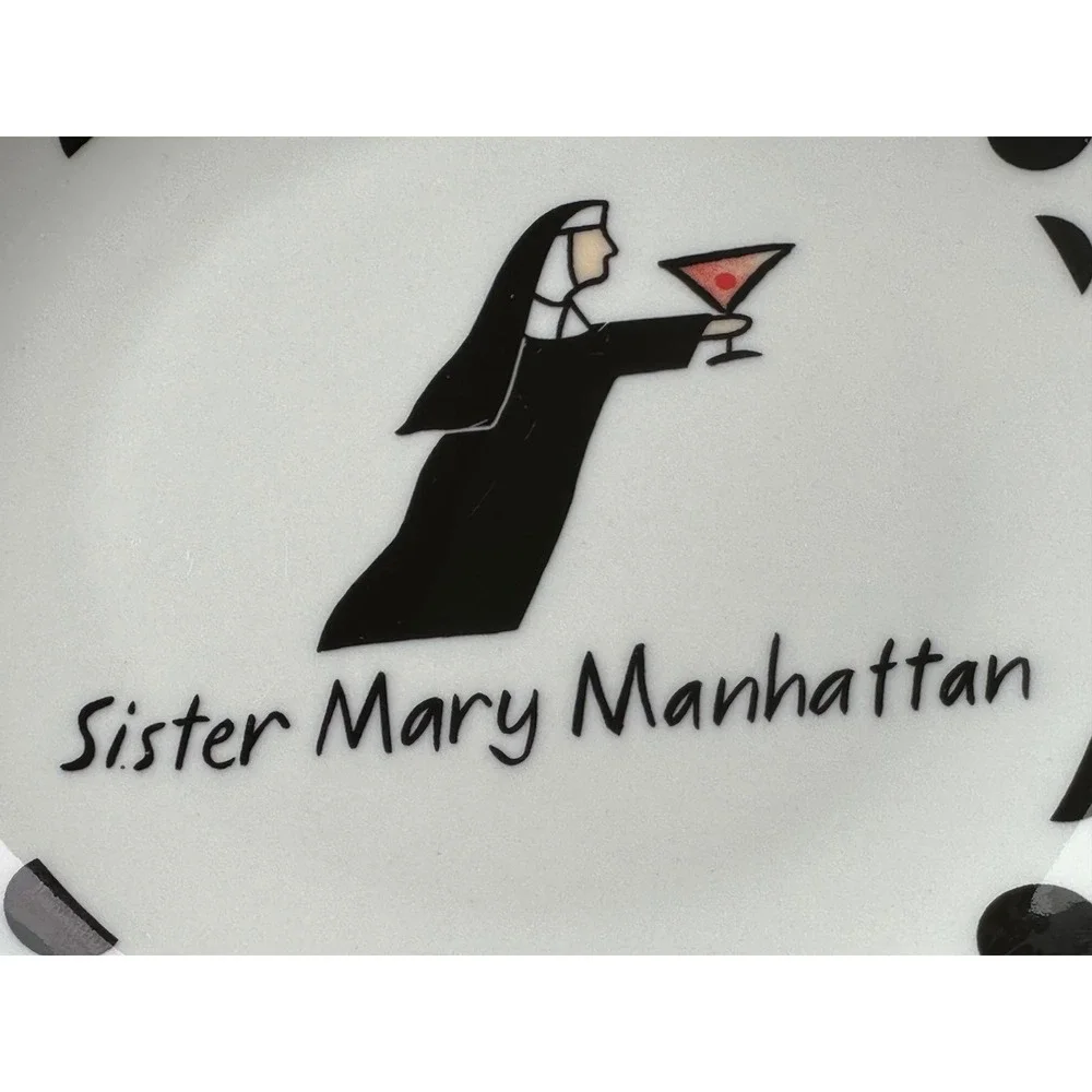 Santa Barbara Whimsy Jill Seale Sister Mary Mimosa Manhattan Plates Set of 2